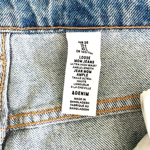 H&M Light Wash Denim Ultra High Waist Loose Fit Mom Jeans Women’s Size 6 - Picture 4 of 6